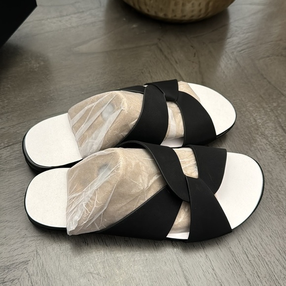 Naturalizer Genn-Flight Womens Faux Leather Slip On Slide Sandals - Picture 5 of 7